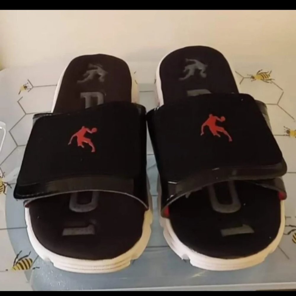 And1 Boys Slider Sandals with Memory Foam Sz 5/6